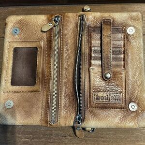 BED|STU Tan Brown Leather Women’s Wallet Organizer with Zippered Compartments